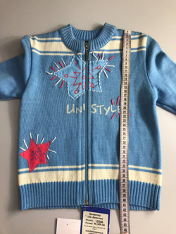 Джемпер на молнии теплый с шерстью в составе на рост 98-104 см, на 3-4года, новый