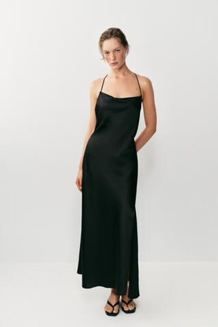 ZARA АТЛАСНОЕ ПЛАТЬЕ С ФУРНИТУРОЙ НА СПИНКЕ, ЧЕРНЫЙ
