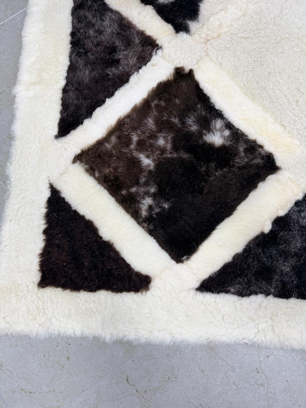 Ковер прямоугольный натуральный мех овчина, 210 х 170 см.