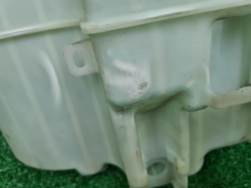 Бачок омывателя Toyota Camry 7 XV50 (2011-2014)