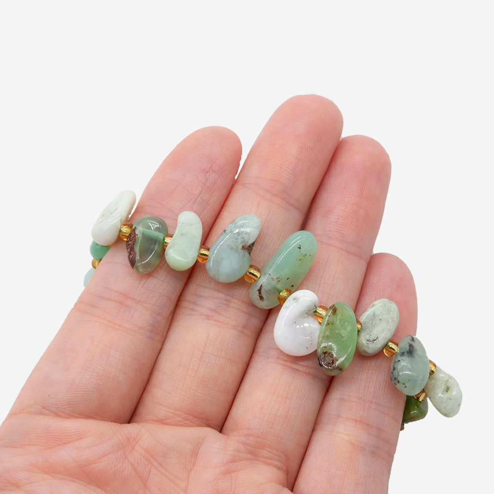 Хризопраз с халцедоном натуральный, перышки, 10-19мм