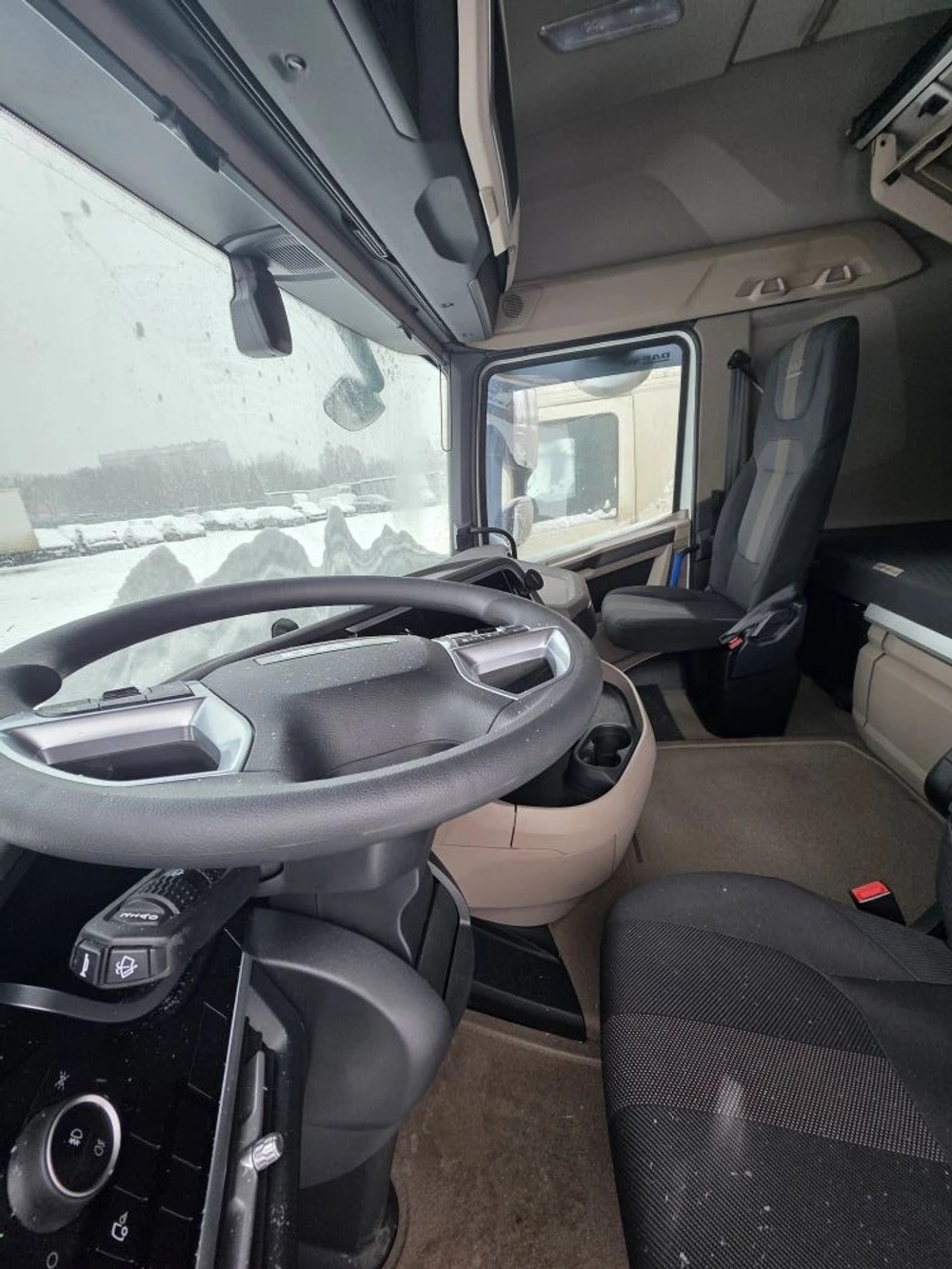 DAF XG 4x2 Седельный тягач ХG 480 FT (Дизельный, 12,9 л, 483 л.с., АТ)