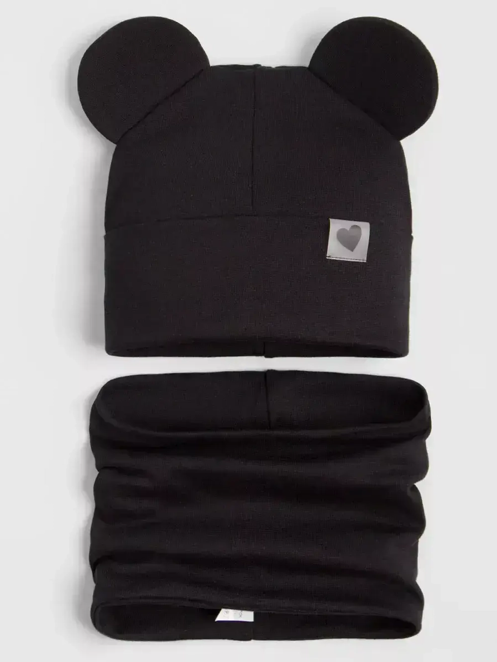 Шапка для девочки трикотажная и снуд