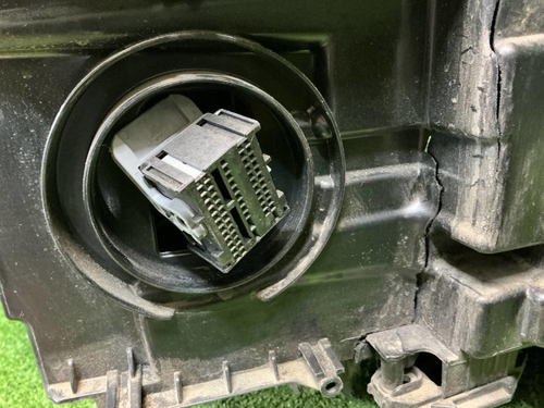 Битая Фара левая BMW 5er G30 (17-20) Adaptive LED