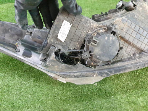 Битая Фара левая Hyundai I30 2 GD (2011-2015) галоген