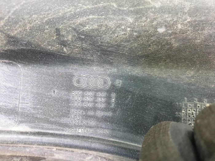 Бампер передний Audi Q3 1 8U (2011-2014) S-Line