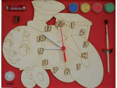 Часы с циферблатом под роспись "Паровозик" с красками