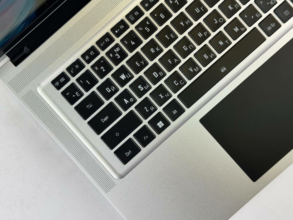 Ноутбук Gigabyte Aero 16 (RP86XE5) (Intel Core i7-12700H/16Gb/1Tb SSD/Nvidia RTX3070Ti/16' 4K+ OLED/Win11)