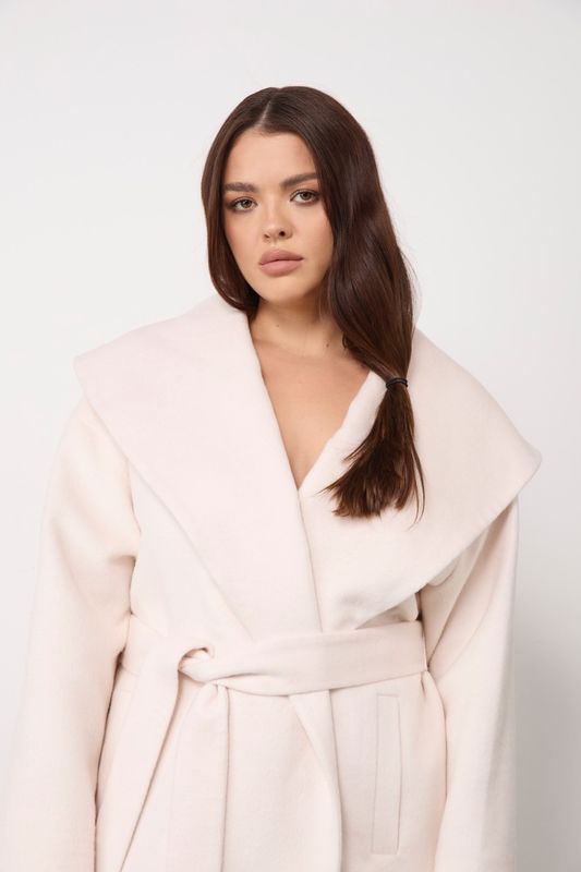 Пальто укороченное с широким воротником, молочный