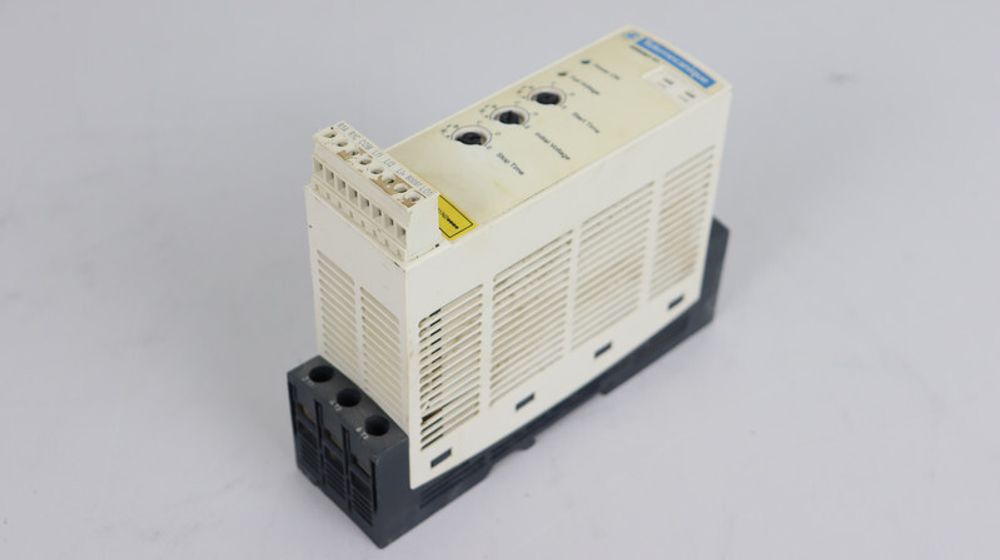 Schneider Electric ATS01N232QN