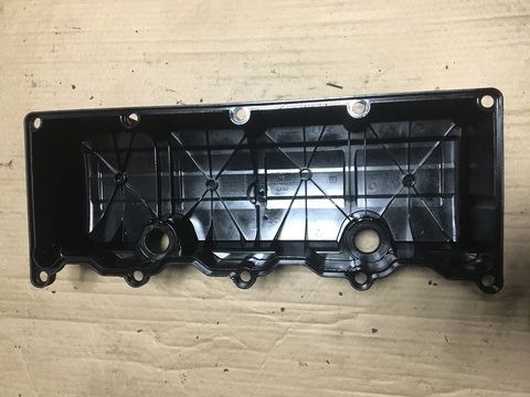 Клапанная крышка MAN TGL