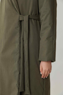 Зимнее пальто на запах из зеленой мембраны