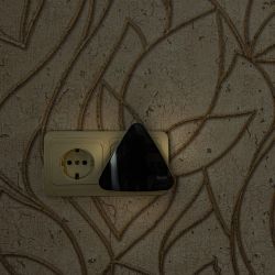 DTL-320 Треугольник-Black-Sensor Светильник-ночник. С фотосенсором день-ночь. Черный. ТМ Uniel