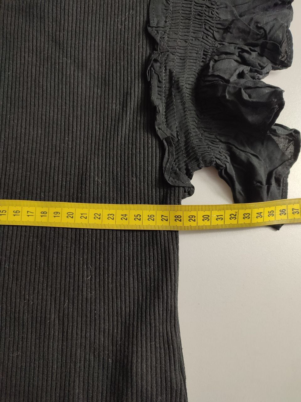 Футболка Zara в рубик, маркировка S, визуально на 44 размер