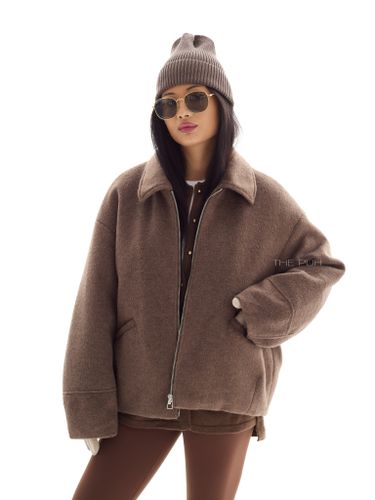 Шерстяная куртка на молнии в цвете шоколад