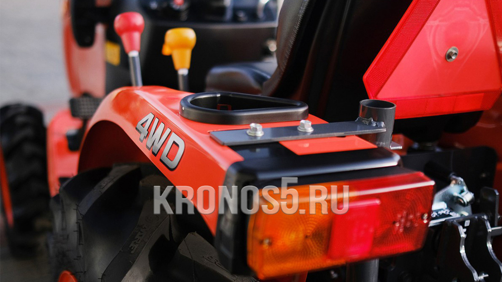 Трактор Kubota | Кубота A211N-OP 9+3 (Kubota India) STD agri 7.00-12 / 8.3-20 (с ПСМ)