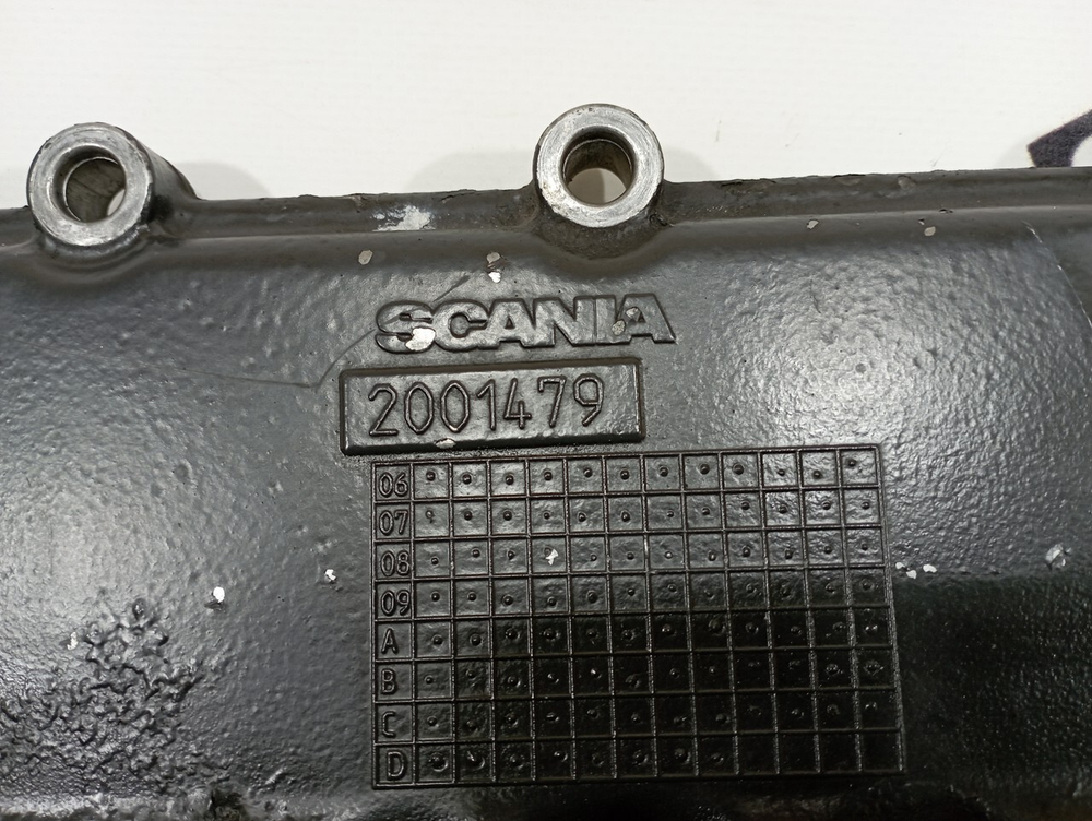 Крышка масляного радиатора