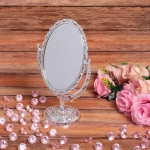 Зеркало настольное в пластиковой оправе «Версаль - Овал», цвет серебро, двухстороннее, 24.5см