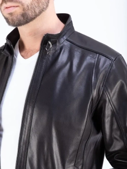 Куртка мужская  из натуральной кожи