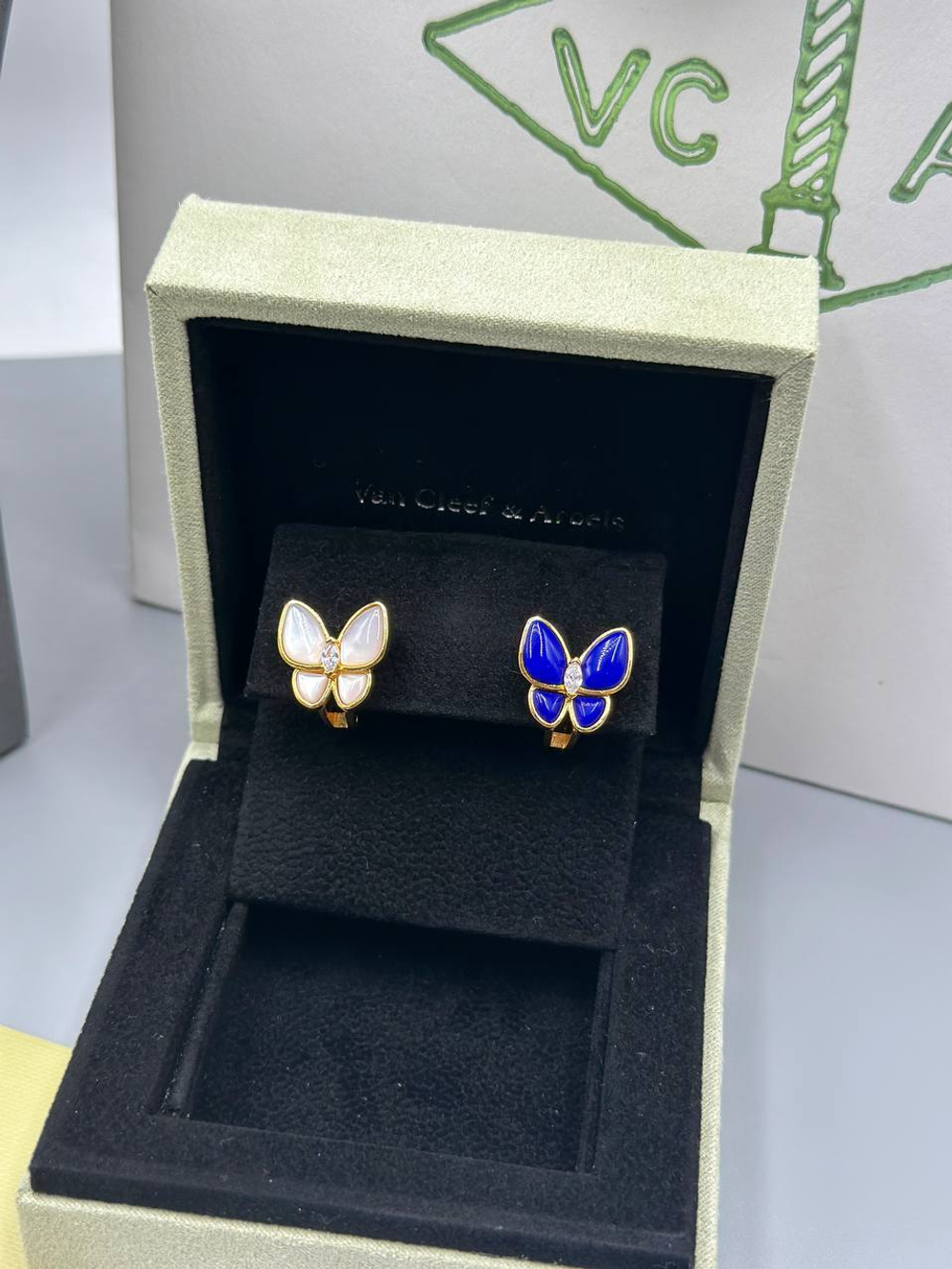 Серьги Van Cleef & Arpels