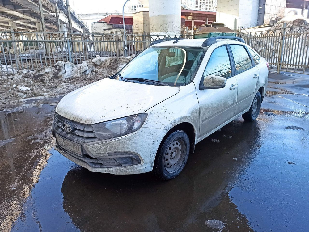 LADA GRANTA Лифтбек Comfort 24 1.6 90 hp 5MT