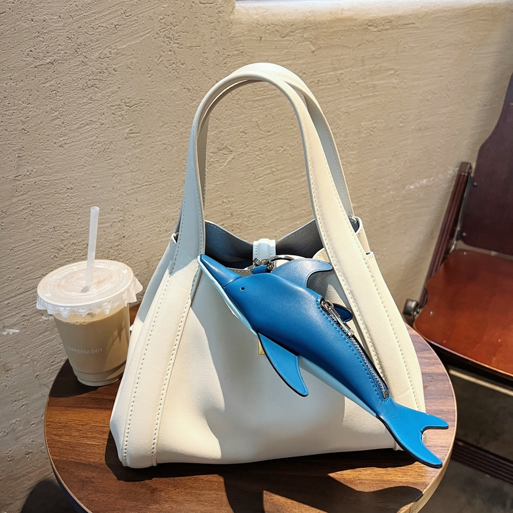Loewe Dolphin Charm