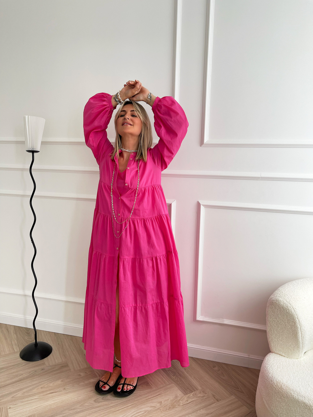Лёгкое платье на пуговицах фуксия
