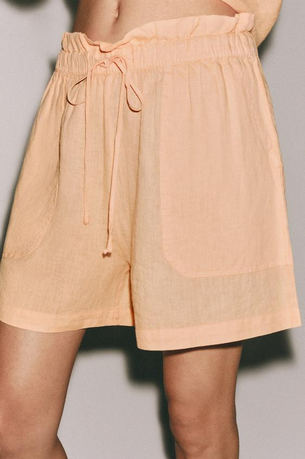 ZARA ЛЬНЯНЫЕ ШОРТЫ — ZW COLLECTION, МАНДАРИНОВЫЙ