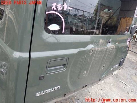 дверь задняя Suzuki Jimny JB64W