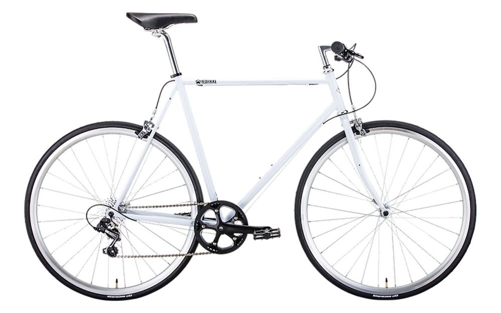 Дорожный велосипед Bear Bike Honk Kong (2021)