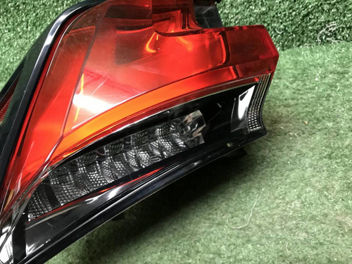 Фонарь левый внешний Lexus NX 1 (2017-2021)