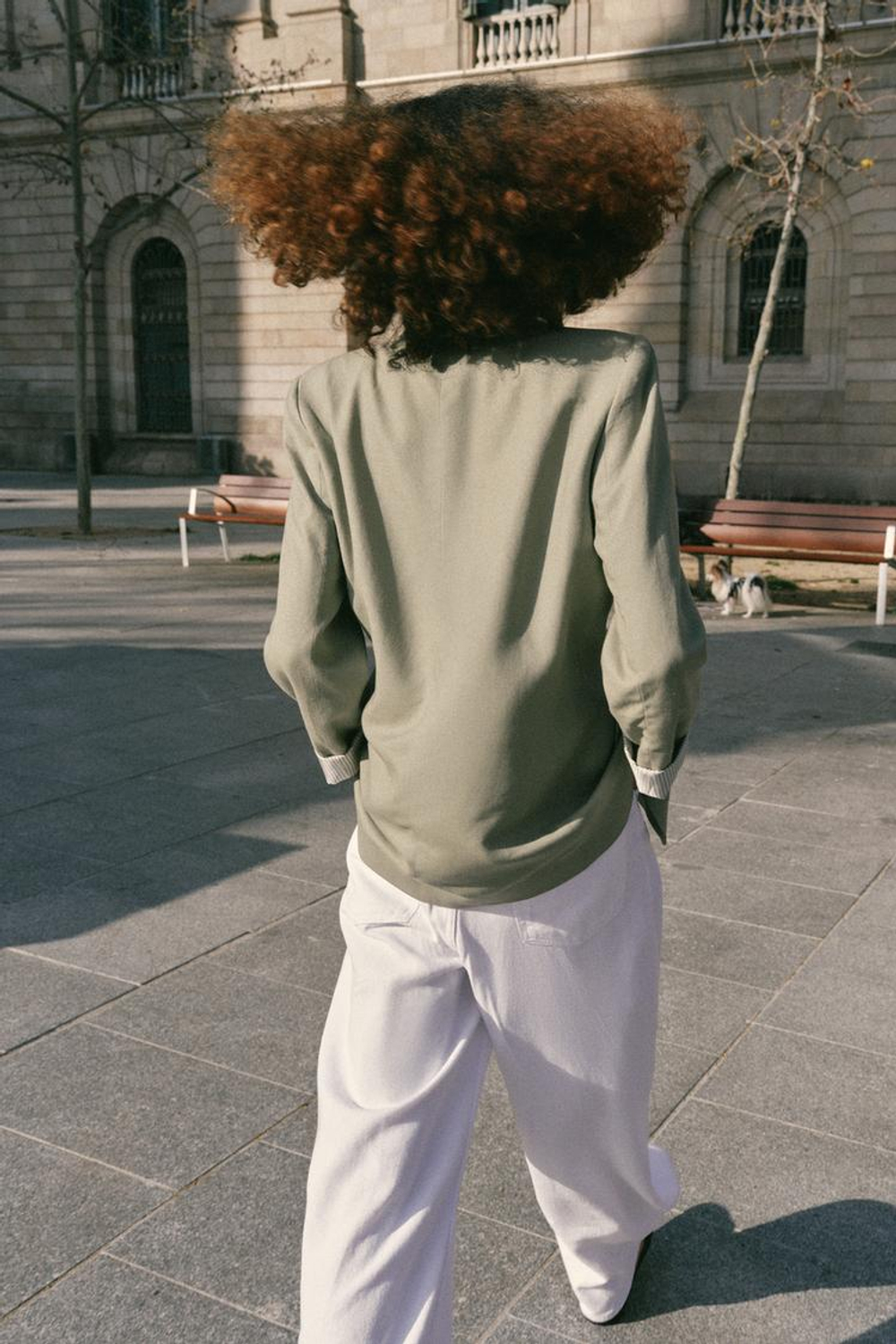 ZARA БЛЕЙЗЕР ИЗ СМЕСОВОГО ЛЬНА С ПОДВЕРНУТЫМИ РУКАВАМИ, СВЕТЛЫЙ ХАКИ