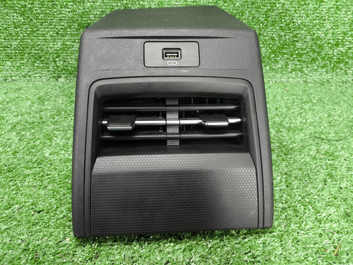 Дефлектор воздушный задний Omoda C5 (2022-н.в.)