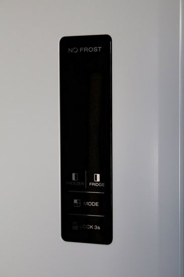 Холодильник Leran SBS 300 W NF