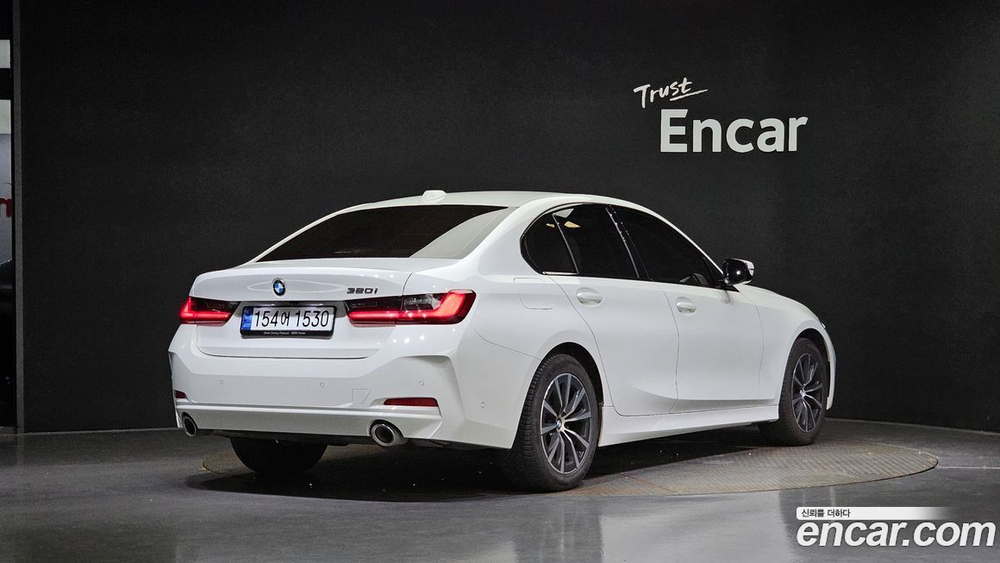 BMW 3 Series (G20) 320i (06.2023)