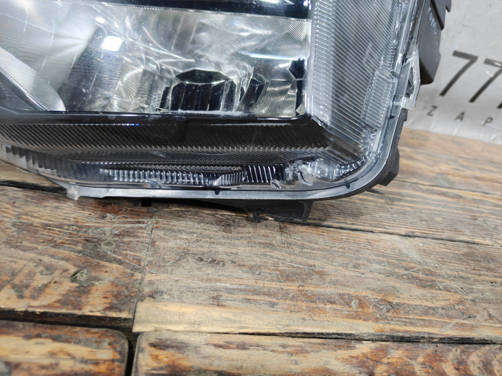 Фара левая Omoda C5 22-нв Б/У Оригинал 605000530AA