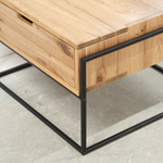 Журнальный столик 65х65 с ящиком из дикого дуба