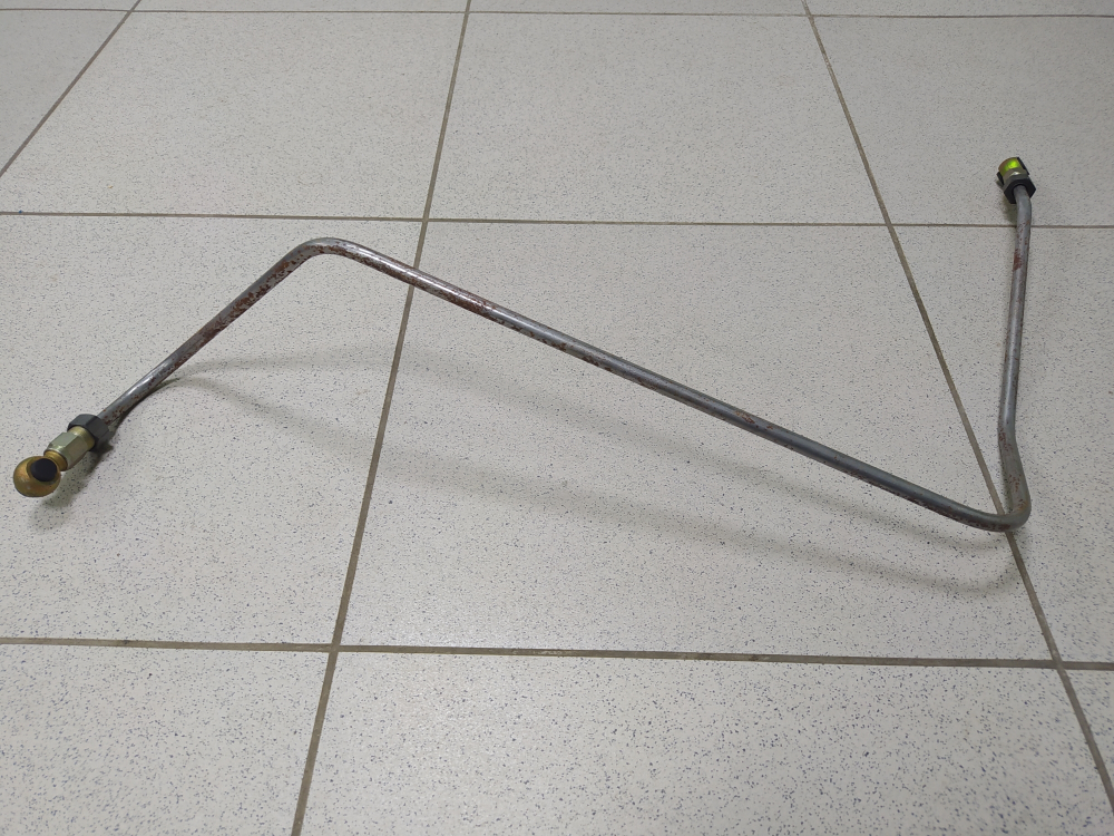 Трубка подвода масла к турбокомпрессору в сборе 238Ф-1118220