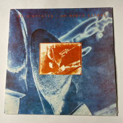 Винтажная виниловая пластинка LP Dire Straits On Every Street (Россия 1992)