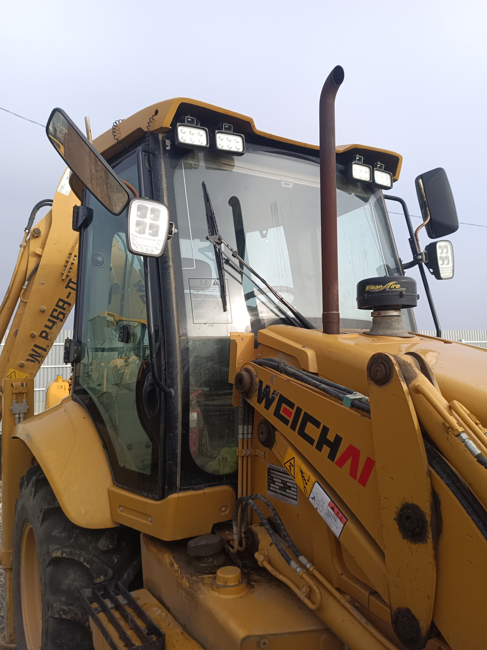 WEICHAI WLB468* Экскаватор-погрузчик WLB468-II (Дизельный, 4,2 л, 95 л.с., АТ)