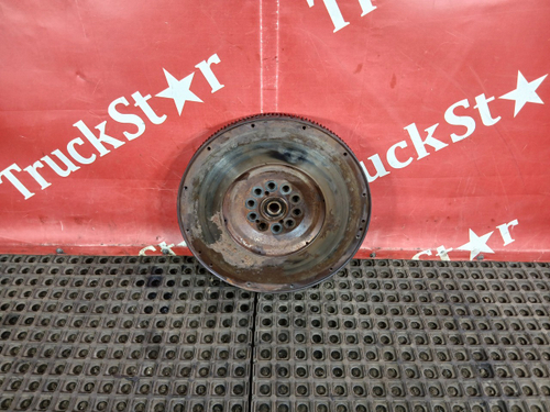 Маховик двигателя