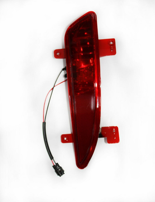 Фонарь в задний бампер 1067001219 Geely Emgrand