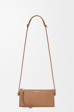 Loewe Сумка Joya из телячьей кожи наппа, мокко