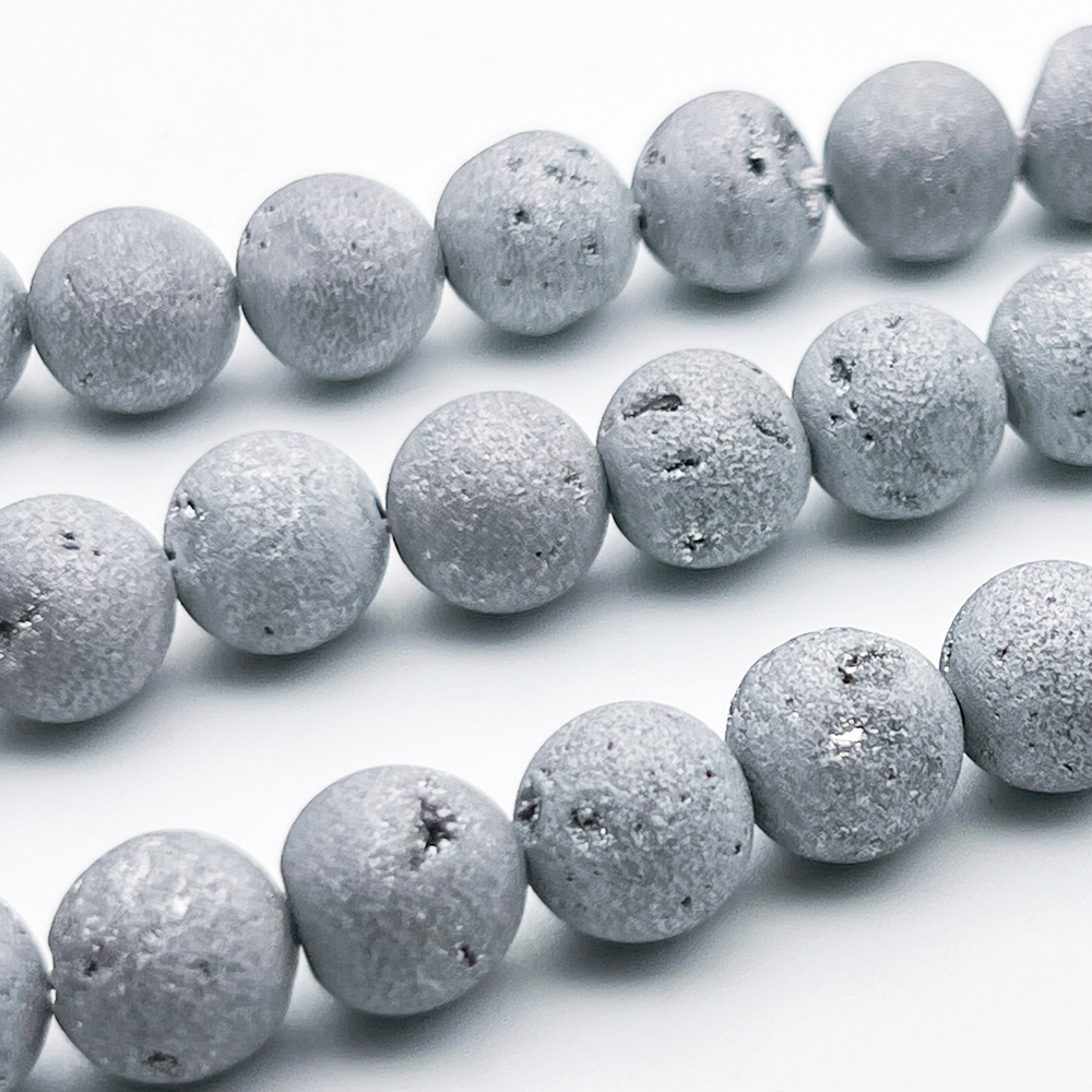 Кварц с покрытием бусины, диаметр около 9,7-9,9 мм, цена за 9 шт (1/4 нити)