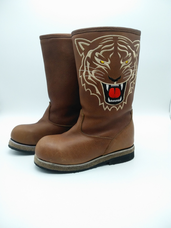 42 Унты мужские из кожи бычка