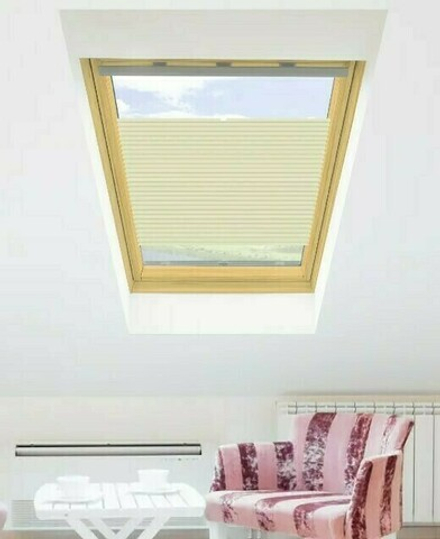 Плиссированная штора OPS 66х118 бежевая (4003) для мансардных окон