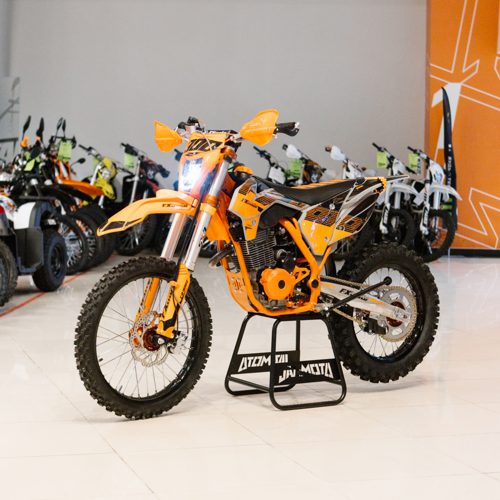 Кроссовый мотоцикл FXmoto CB300F 300 CC 21/18 Orange