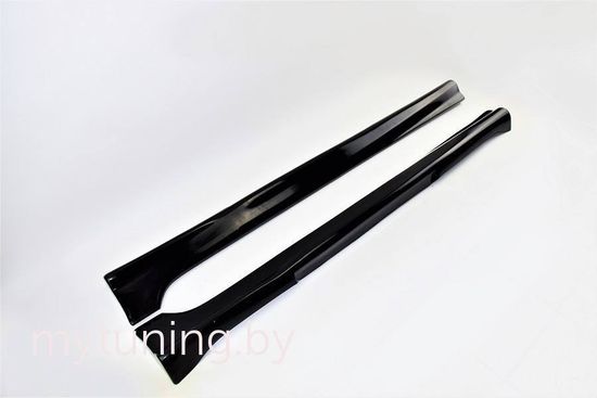 Накладки на пороги V.5 для VW Golf 6 2008-2016