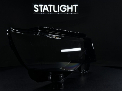 Правое стекло фары Jeep Grand Cherokee WK2 2013-н.в