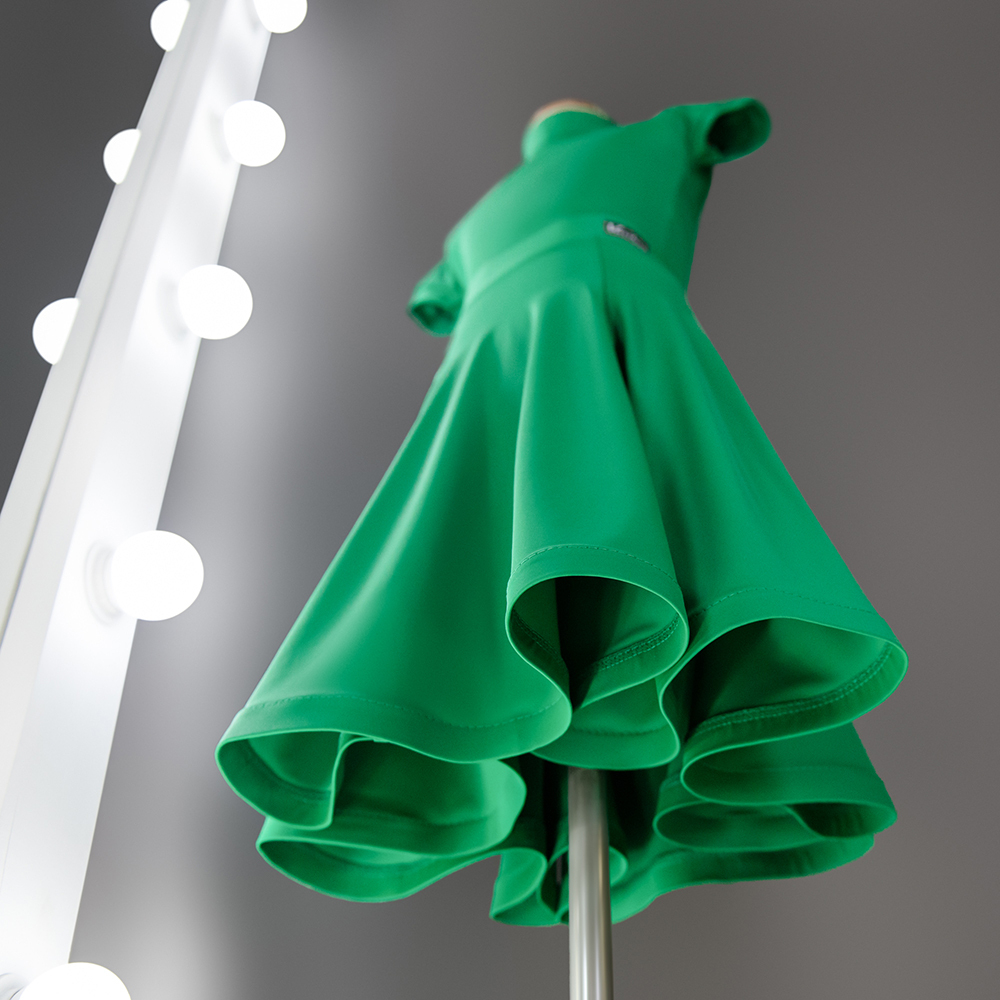 красивое платье для танцев